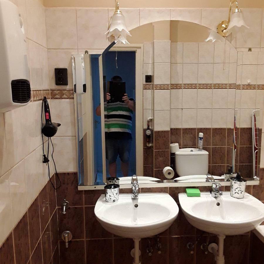 Civis Gold Apartman Debrecen Dış mekan fotoğraf